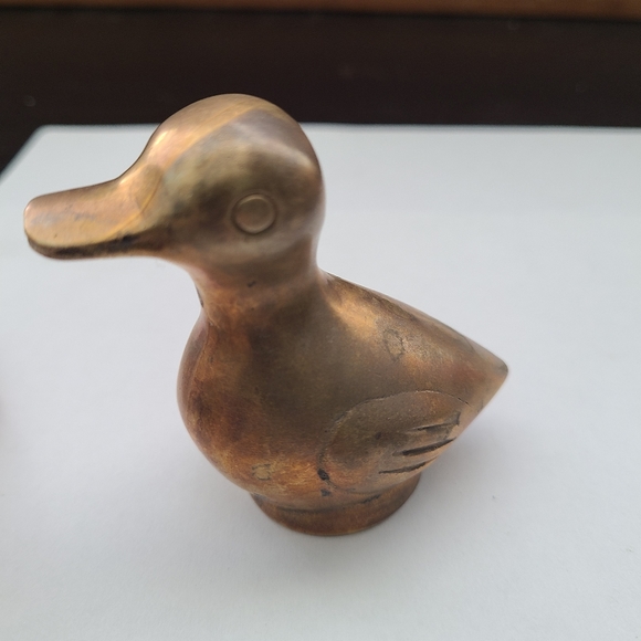 Pair of Vintage Brass Ducks - Picture 7 of 12